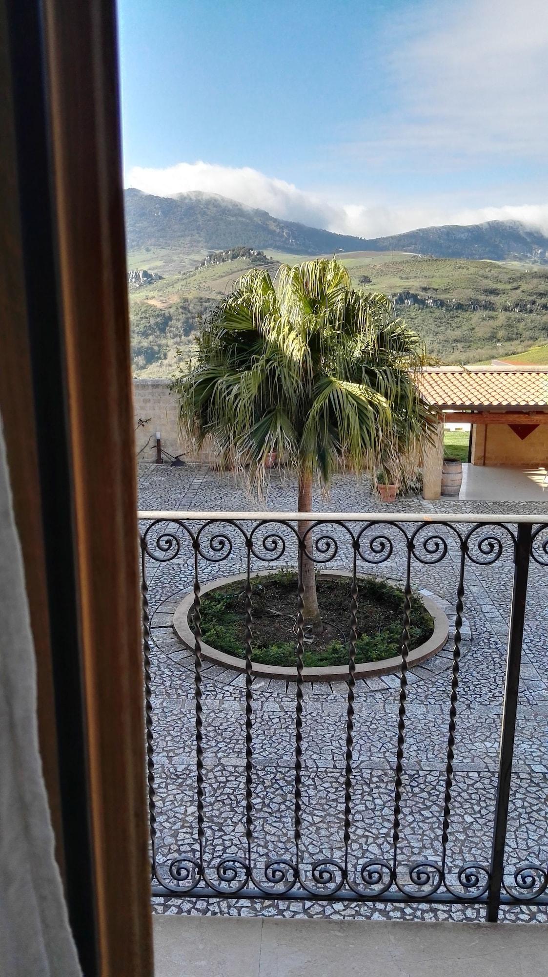 Agrirelais Baglio Di Pianetto Guest House Santa Cristina Gela  Екстериор снимка